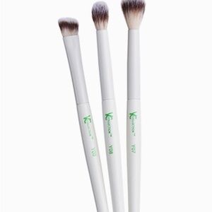 IC COLLECTION White Makeup Brush Trio